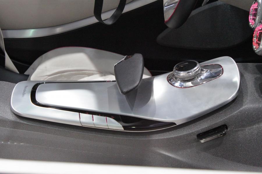  Mercedes-Benz A-Class Concept 2011 года  (фото 15 из 129)